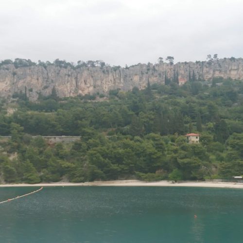 kasjuni beach